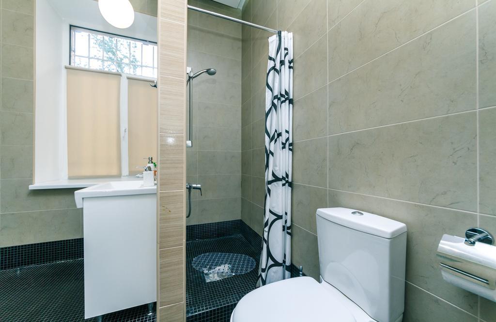 Kreschatik 21 With Terrace 2Br Kiev Luaran gambar