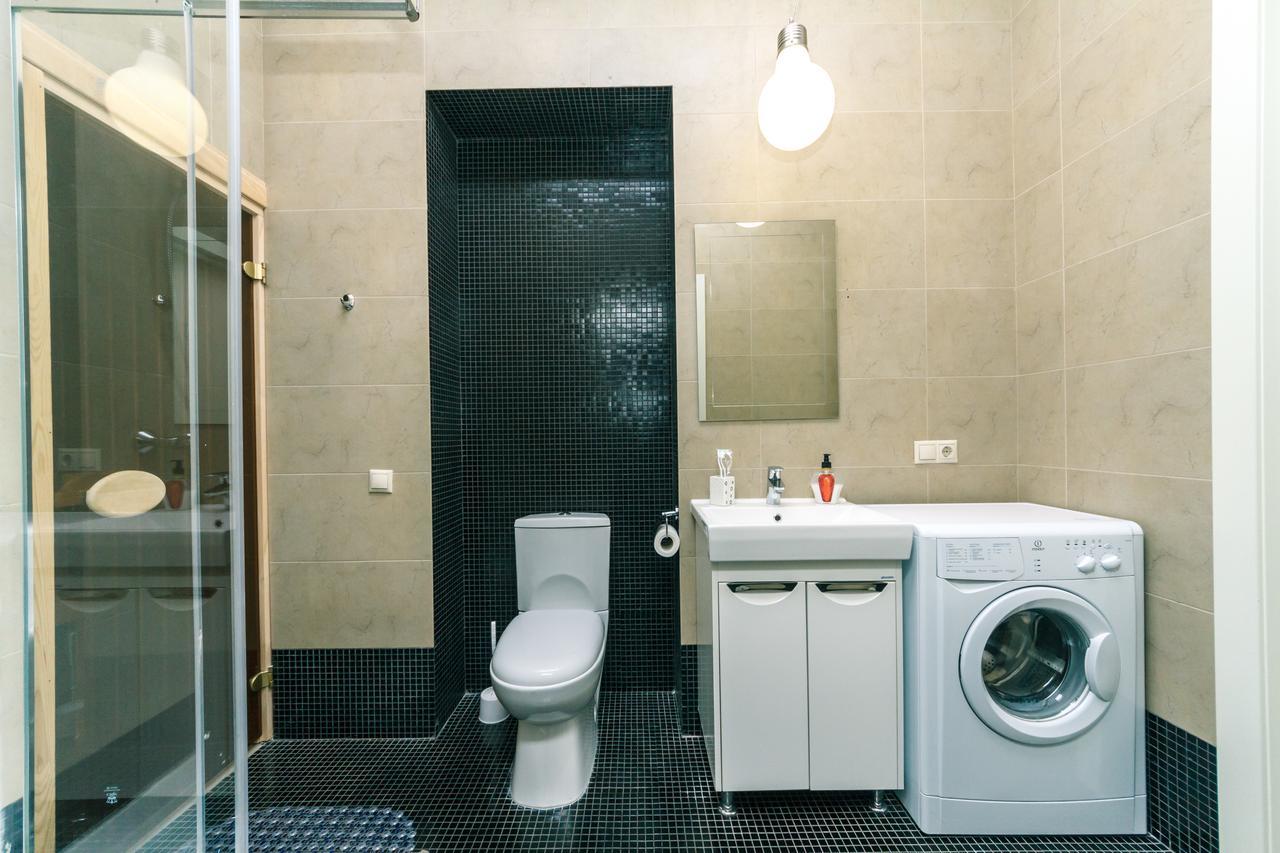 Kreschatik 21 With Terrace 2Br Kiev Luaran gambar